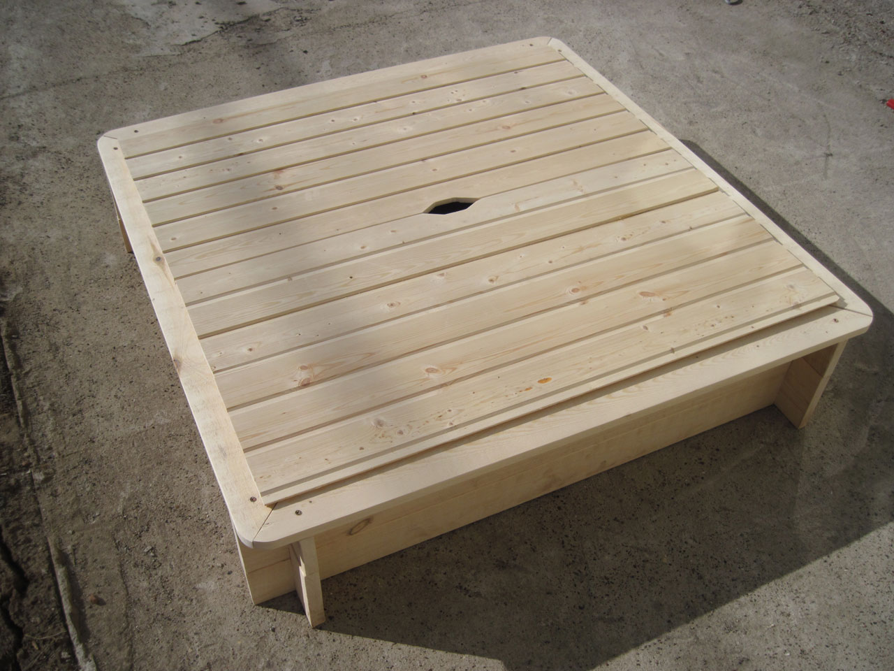 Песочница с крышкой своими руками – пошаговые видео (песочница, крышка, пошаговые, видео, будущей песочницы) видео