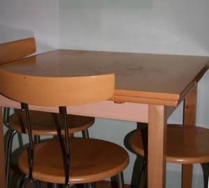 Реставрация и декупаж стола своими руками – мастер-класс (реставрация, декупаж, стол, рисовой бумаги, слой рисунком) слой рисунком