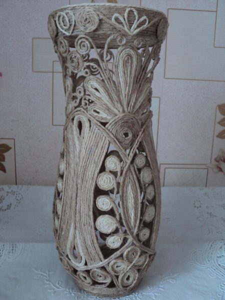 Ажурная ваза из джута
