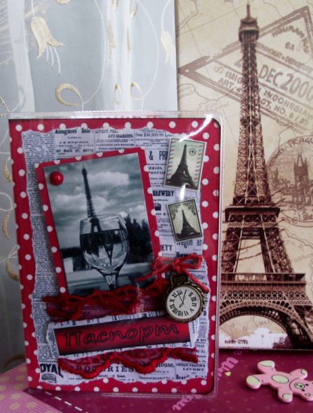 Обложка на паспорт с Эйфелевой башней